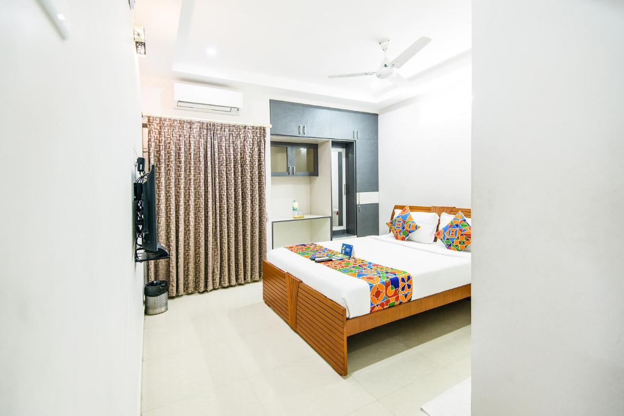 Fabhotel Rithikha Inn Porur Chennai Eksteriør bilde